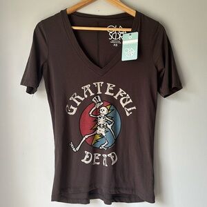 NWT‼️Chaser brand Grateful Dead v tee size XS